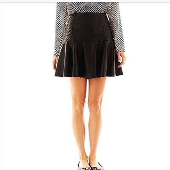 I heart Ronson black leather-like mini - Picture 4 of 4